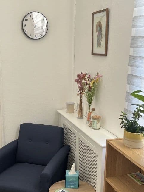 Private counselling room in Hampton Hill, London